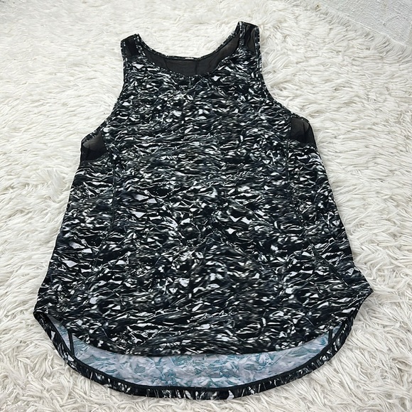 Lululemon Sculpt Tank - Picture 1 of 3